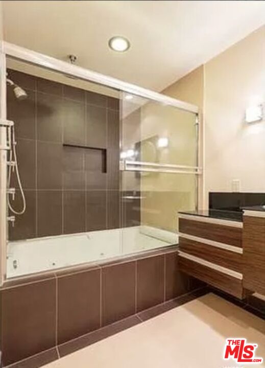 1406 Camden Ave Unit: 302