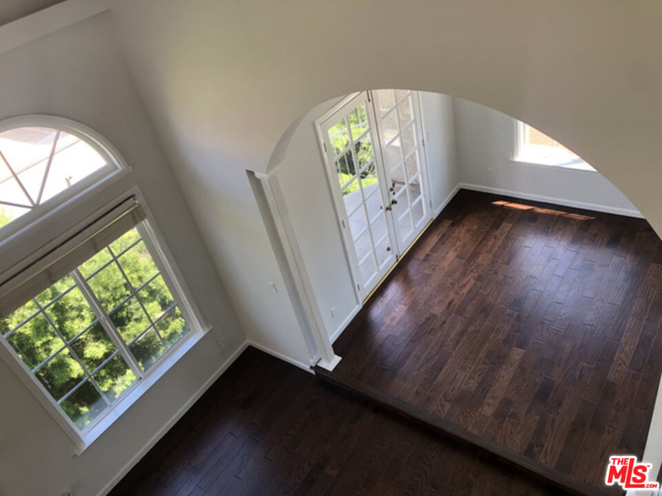 1406 Camden Ave Unit: 302