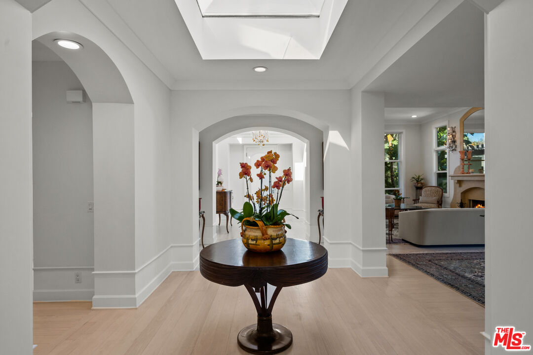 23318 Park Colombo