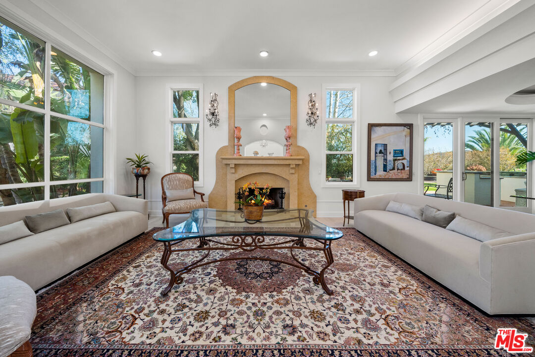 23318 Park Colombo