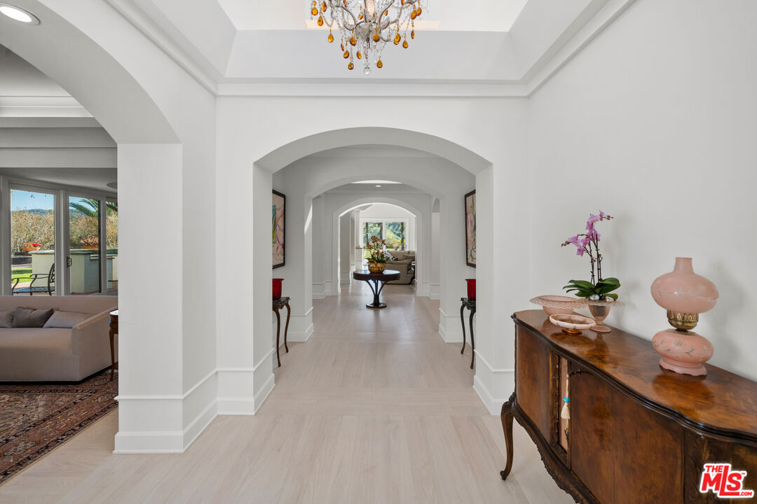 23318 Park Colombo