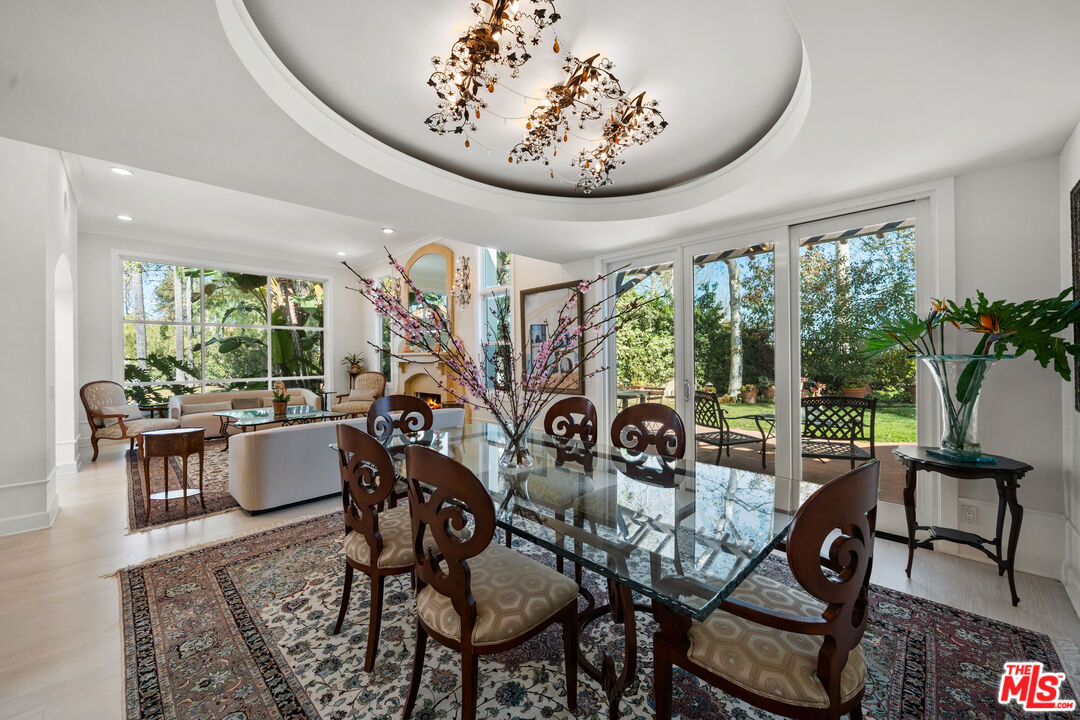 23318 Park Colombo