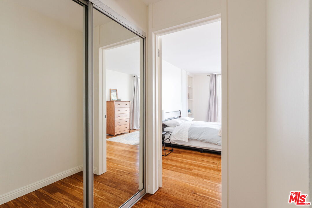 601 E Del Mar Blvd Unit: 204