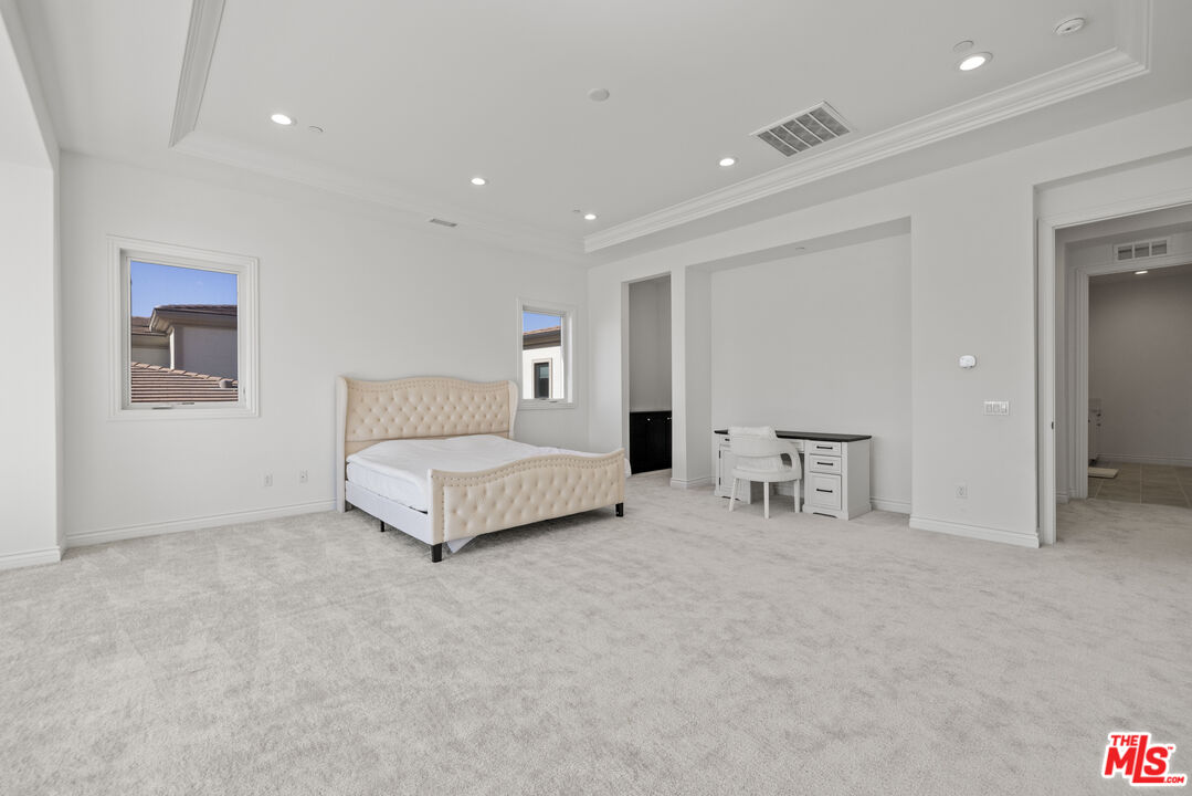 11010 Sweetwater Ct