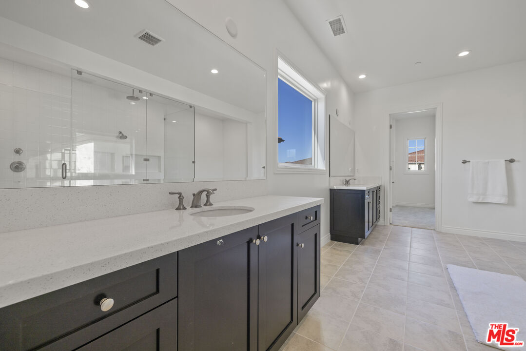 11010 Sweetwater Ct
