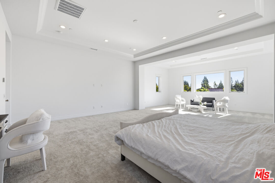11010 Sweetwater Ct