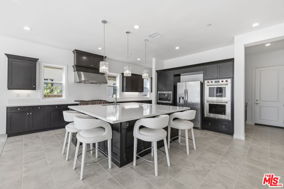 11010 Sweetwater Ct