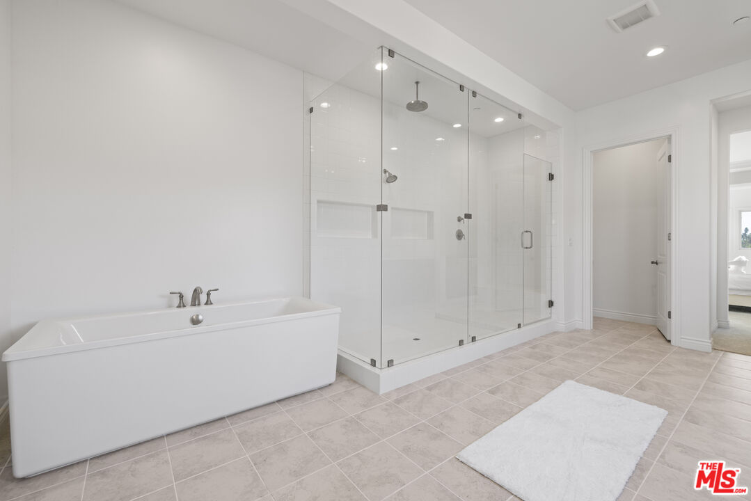 11010 Sweetwater Ct