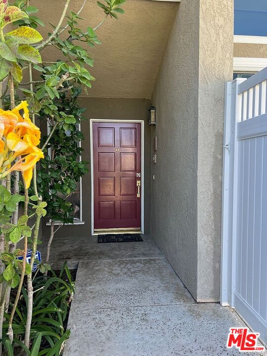 380 W Wilson St Unit: E105