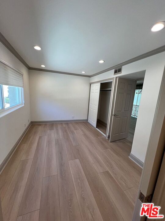 380 W Wilson St Unit: E105