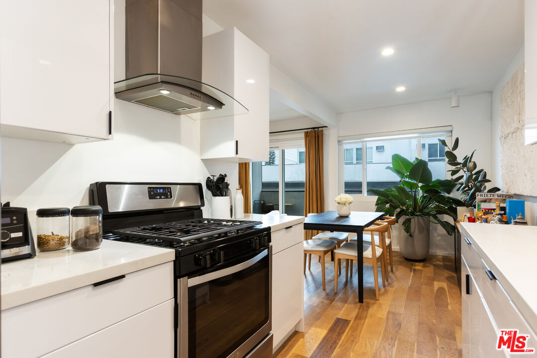 536 N Orlando Ave Unit: 7