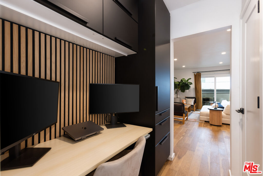 536 N Orlando Ave Unit: 7