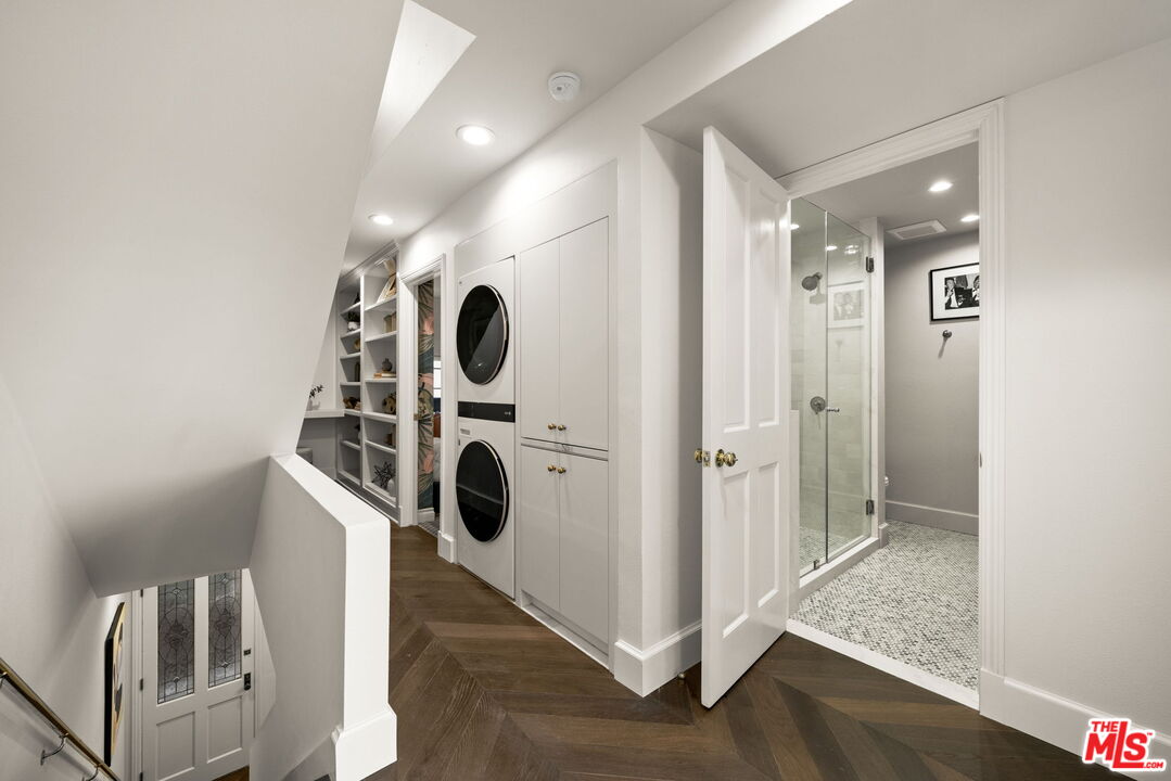 202 San Vicente Blvd Unit: 6