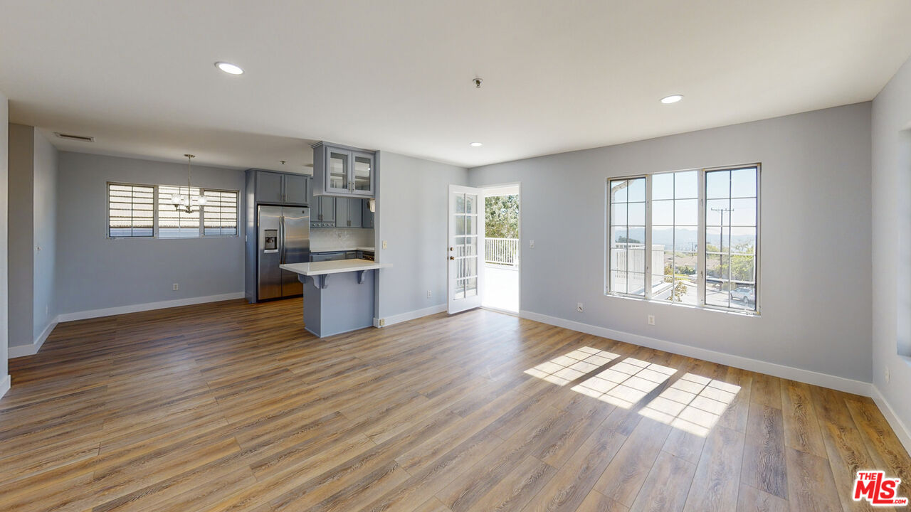 3461 Santa Carlotta St