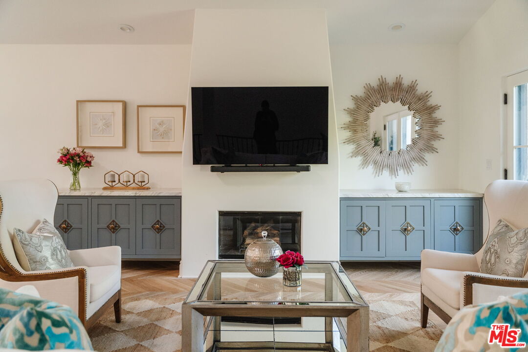 1619 Artesia Blvd Unit: A