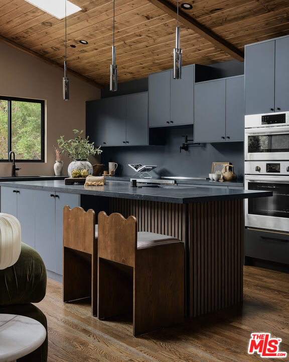 12406 La Maida Street