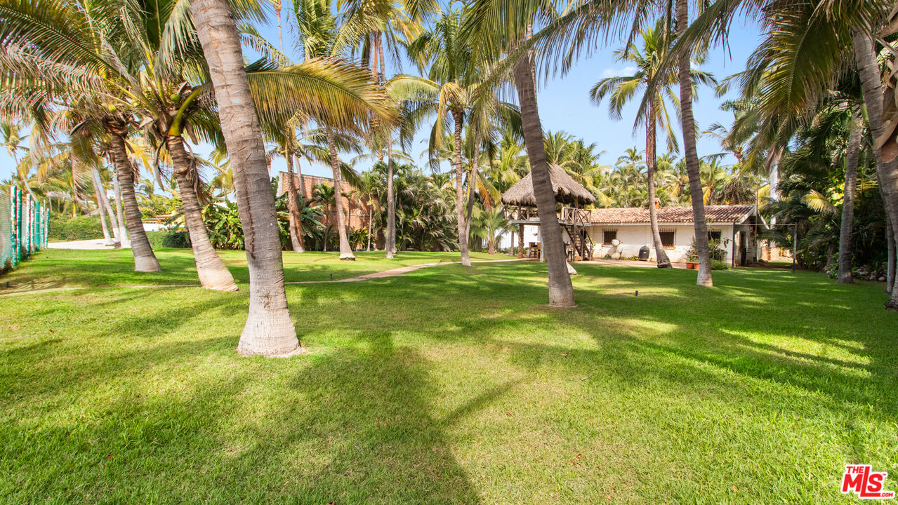 67 Lazaro Cardenas Unit: Mexico