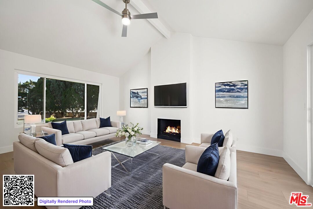 401 N Deerfield St