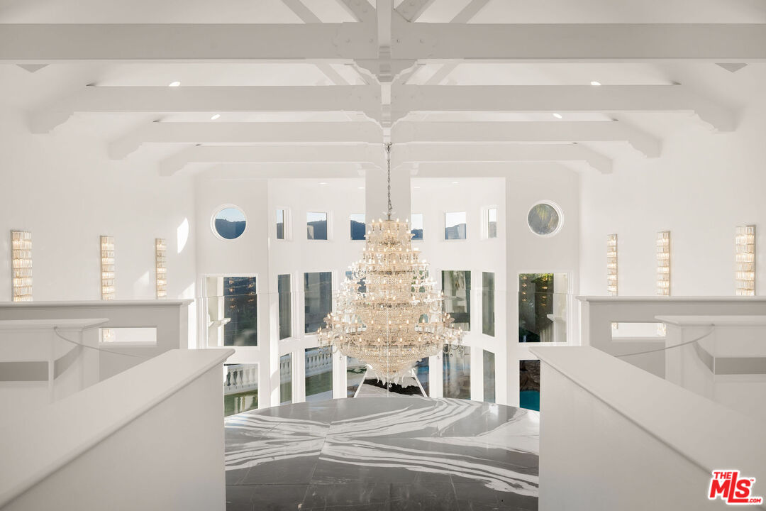 25665 Mulholland Hwy