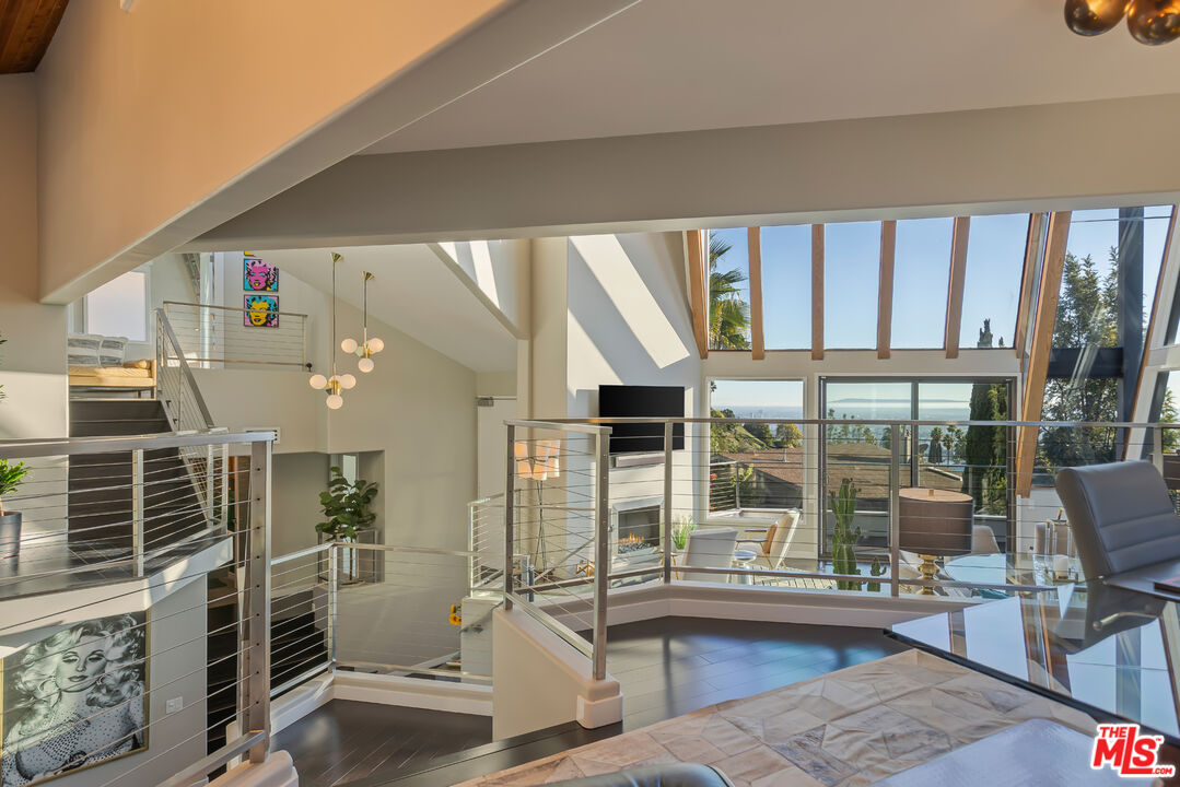 5682 Spreading Oak Dr