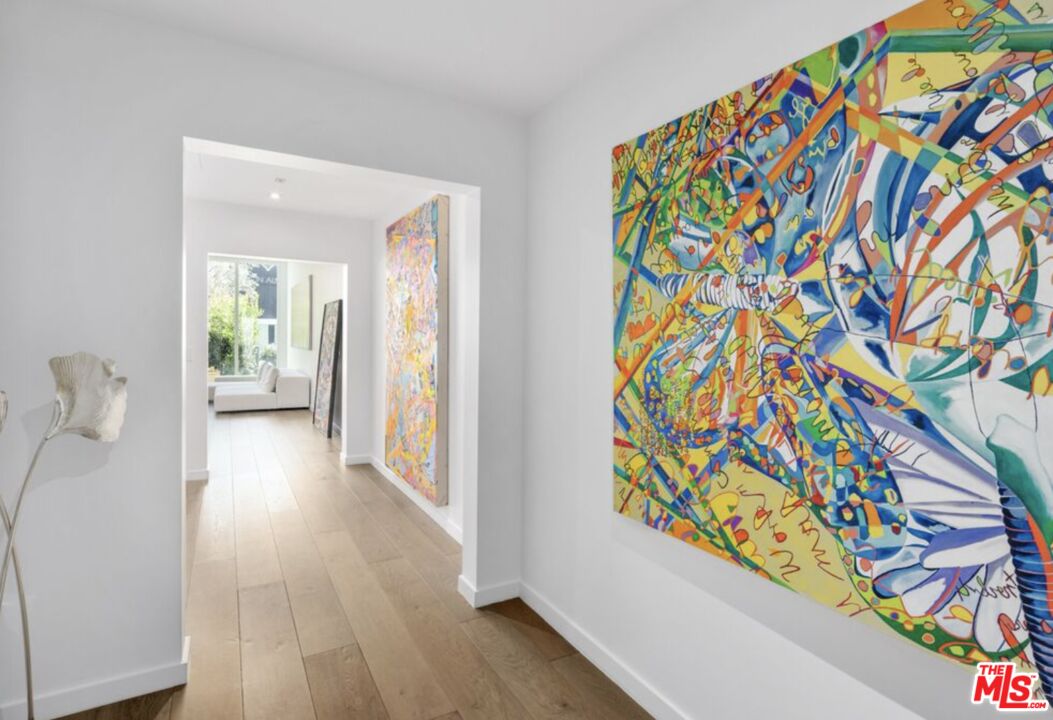 9000 W 3rd St Unit: 106