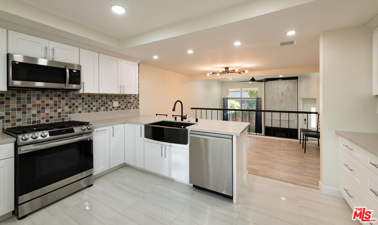 13206 Admiral Ave Unit: F