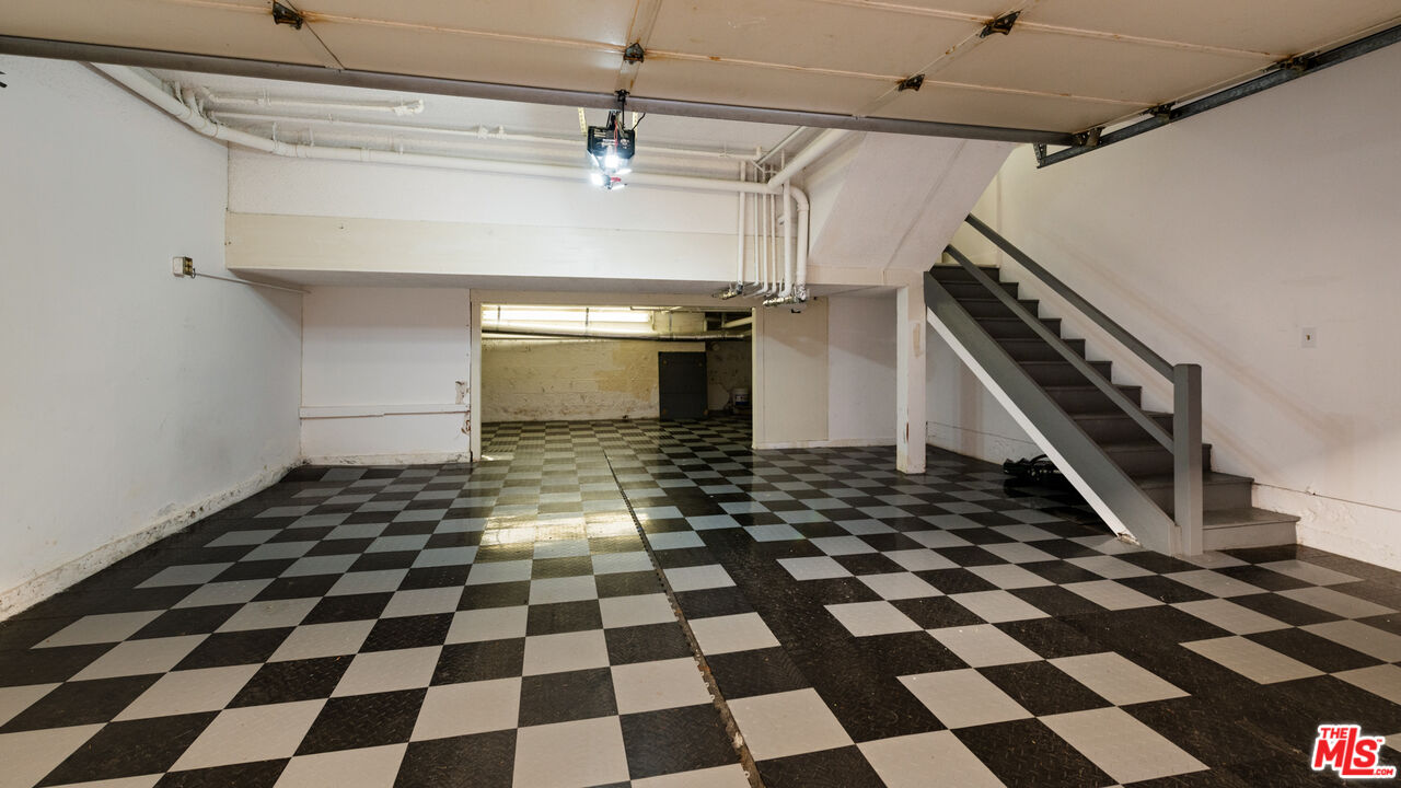 13206 Admiral Ave Unit: F