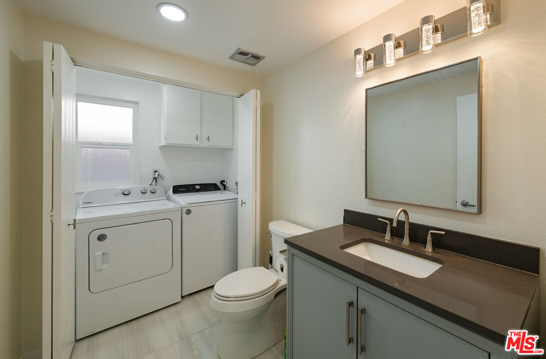 13206 Admiral Ave Unit: F