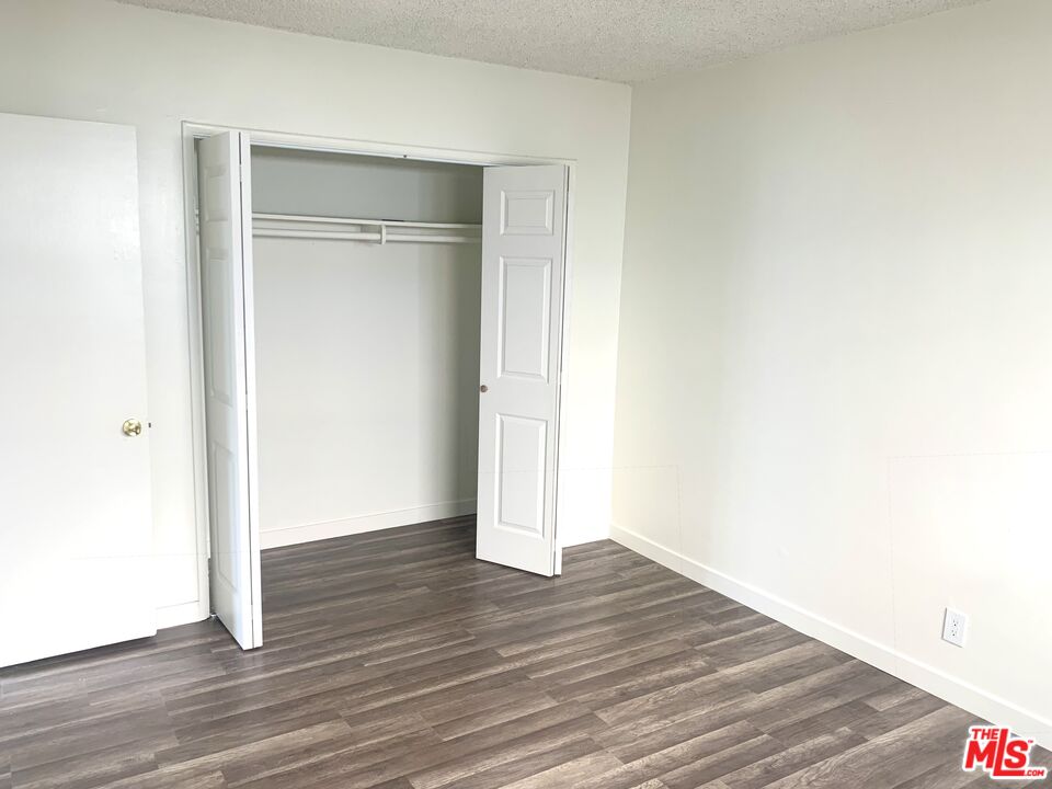 22725 14th St Unit: 1