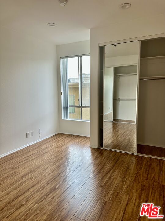 8614 Burton Way Unit: 302