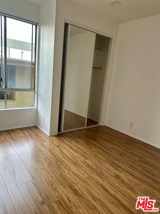 8614 Burton Way Unit: 302