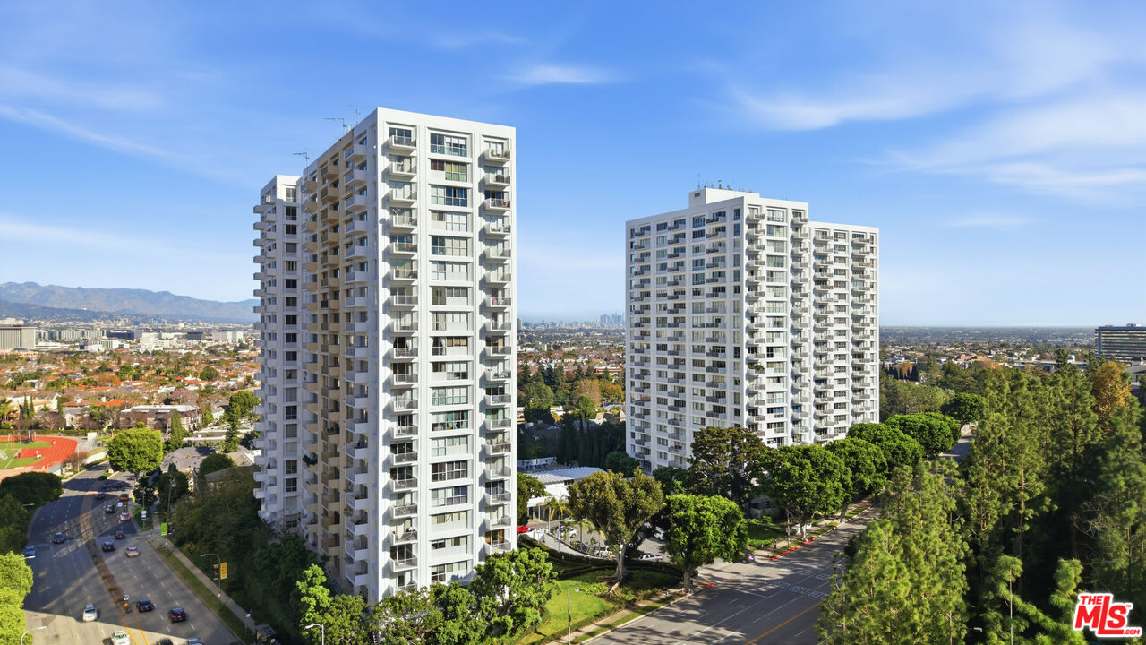 2160 Century Park Unit: 910