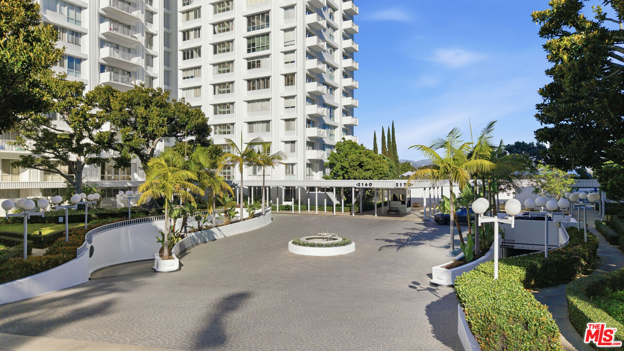 2160 Century Park Unit: 910