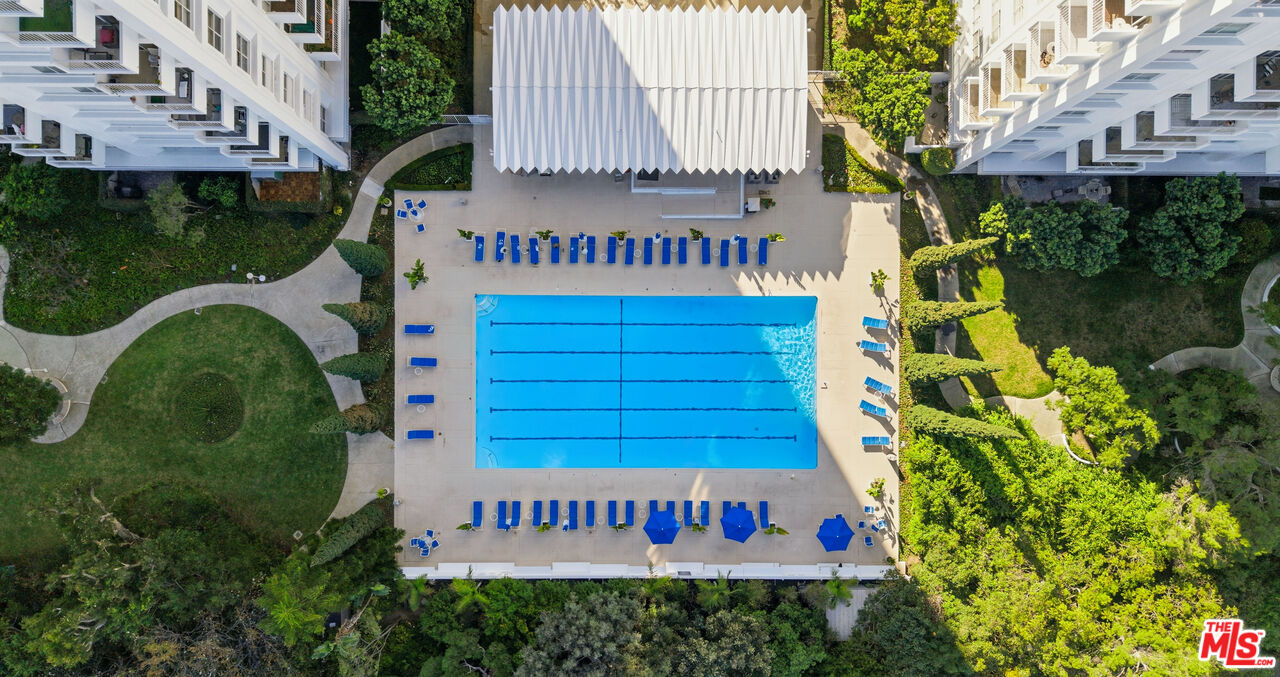 2160 Century Park Unit: 910