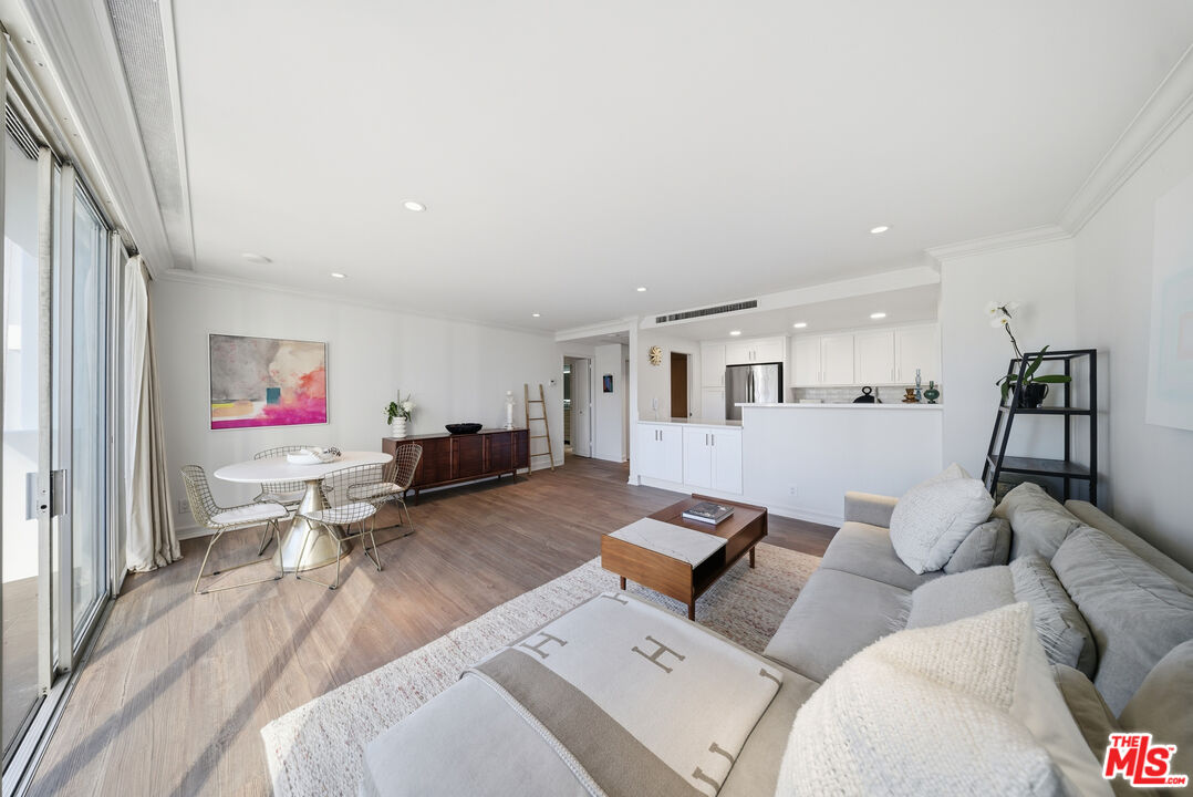 2160 Century Park Unit: 910