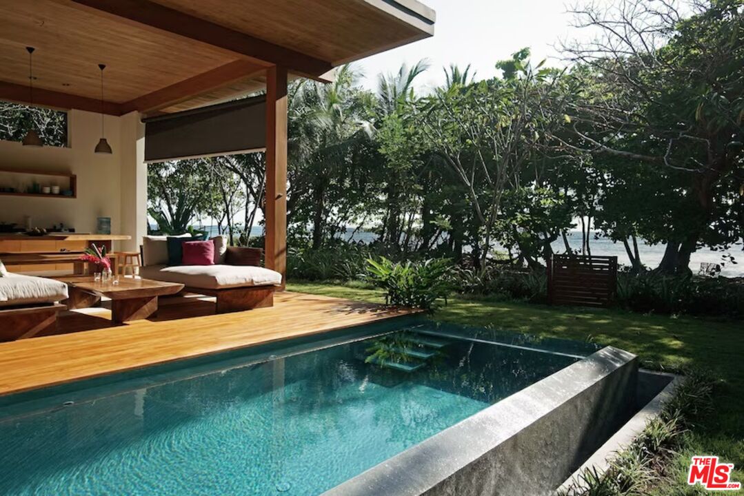 1 Santa Teresa Beach North, Costa Rica