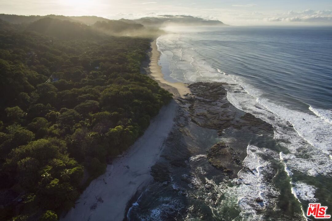 1 Santa Teresa Beach North, Costa Rica