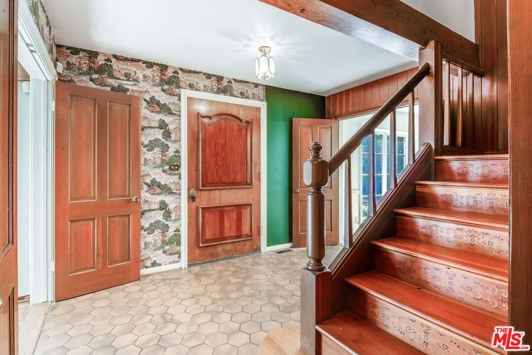 2109 Rosita Pl