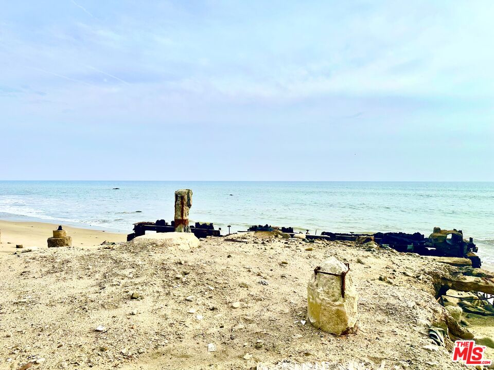 19240 Pacific Coast Highway