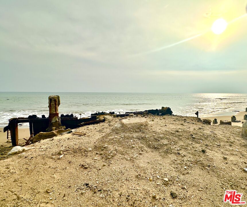 19240 Pacific Coast Highway