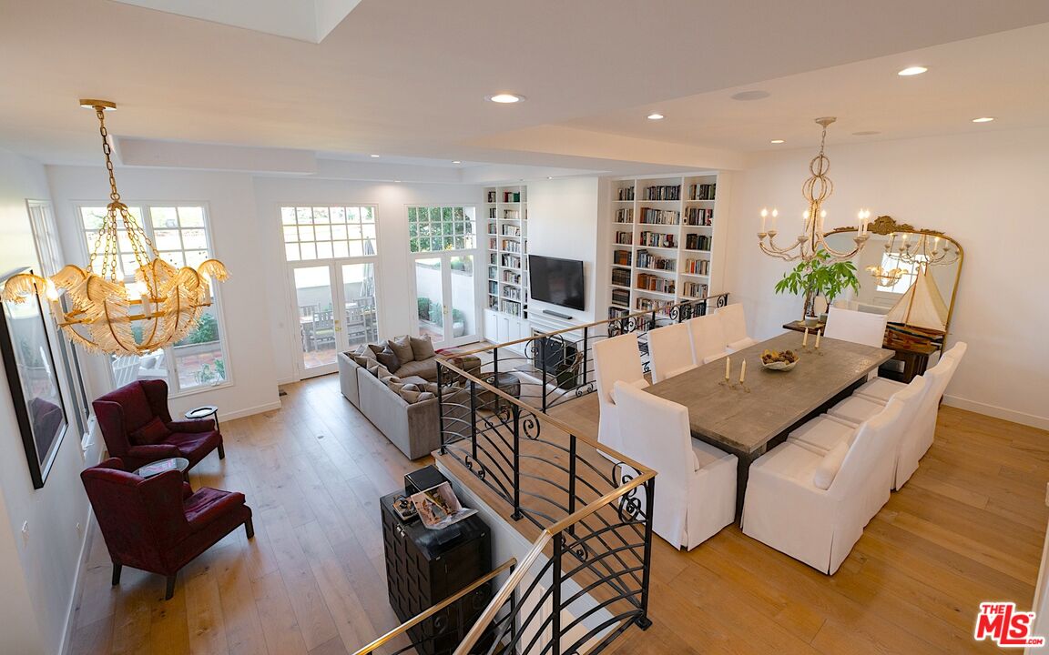 131 Roma Ct