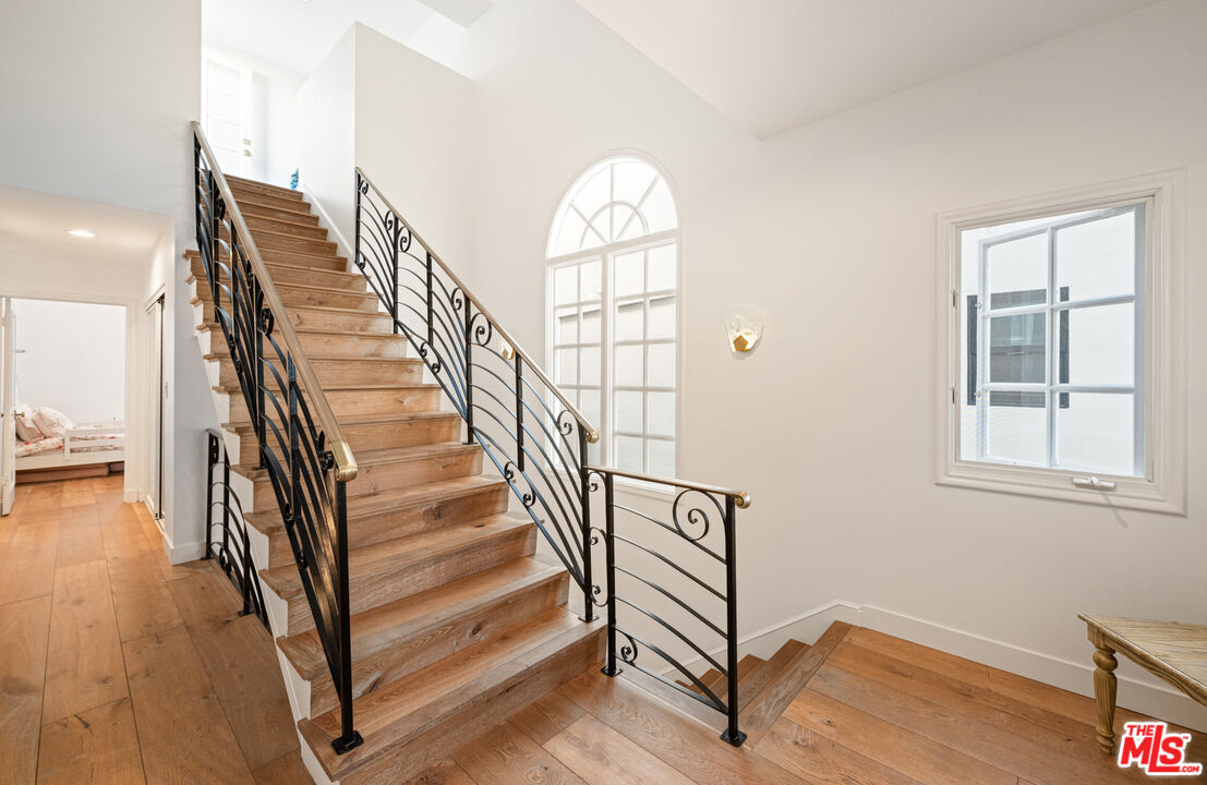 131 Roma Ct