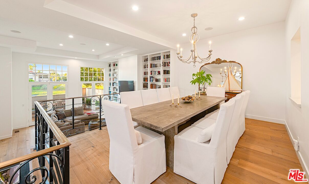131 Roma Ct