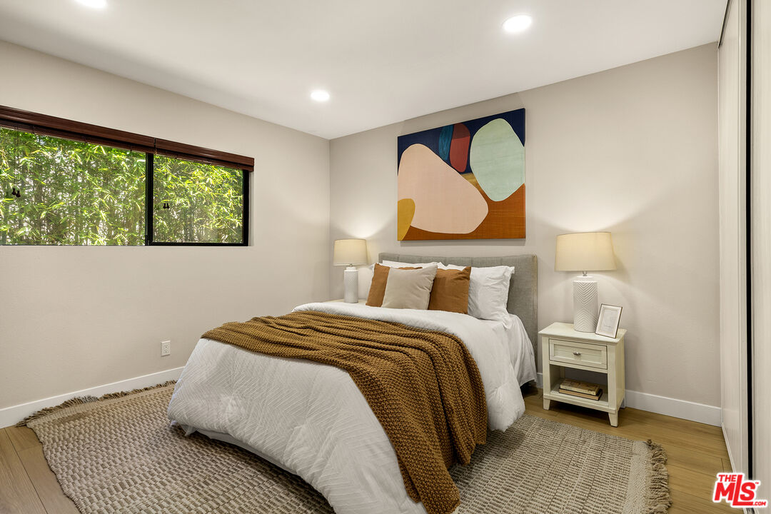 4542 Willis Ave Unit: 206