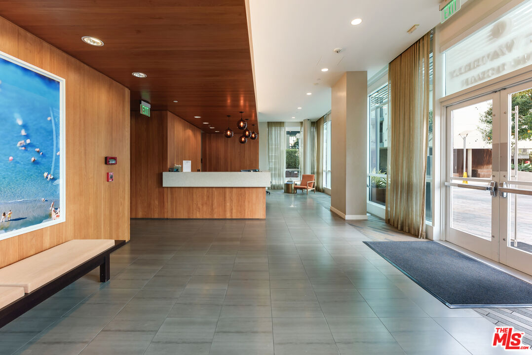 1705 Ocean Ave Unit: 208