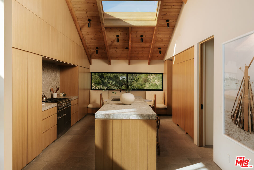 5941 Trancas Canyon Rd