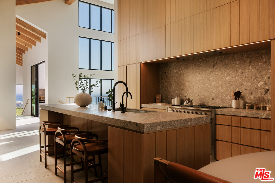 5941 Trancas Canyon Rd