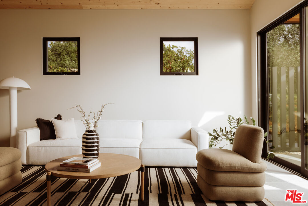 5941 Trancas Canyon Rd