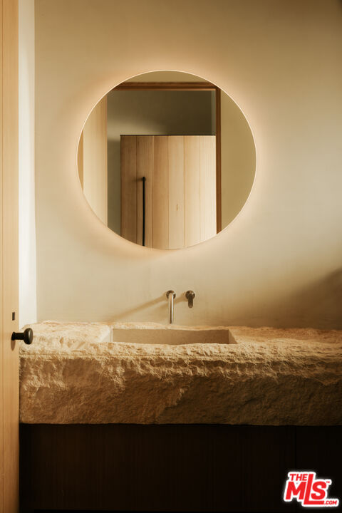 5941 Trancas Canyon Rd