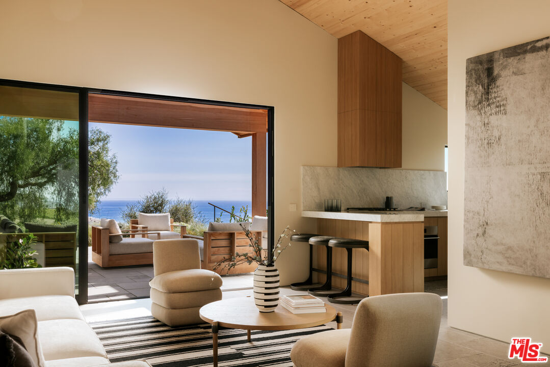 5941 Trancas Canyon Rd